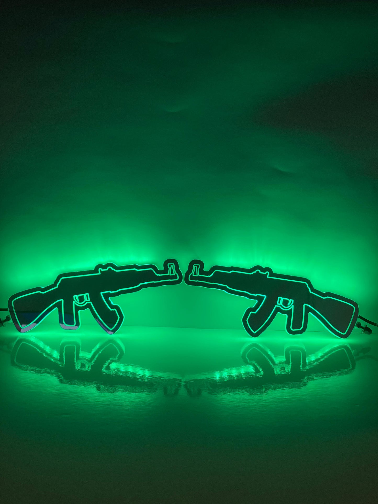 Mirror ornaments ( AK47 ) RGB color
