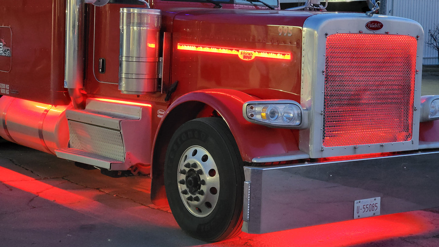 Peterbilt enamel pair