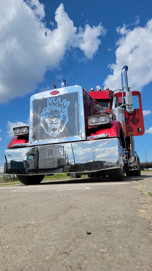 Peterbilt 379 Custom grill.