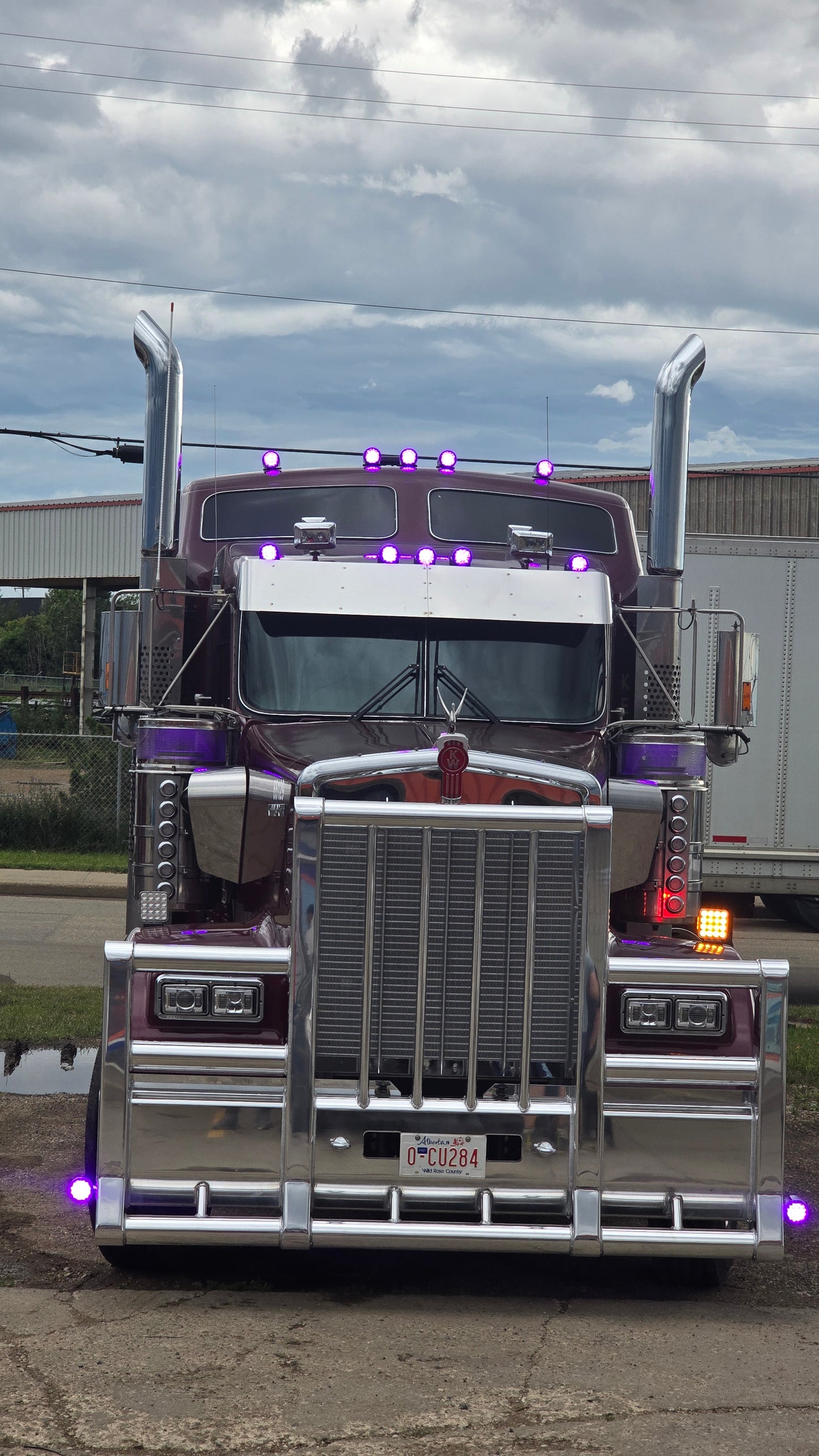 HERD Super Road Train With Vertical Tubes for Kenworth W900L