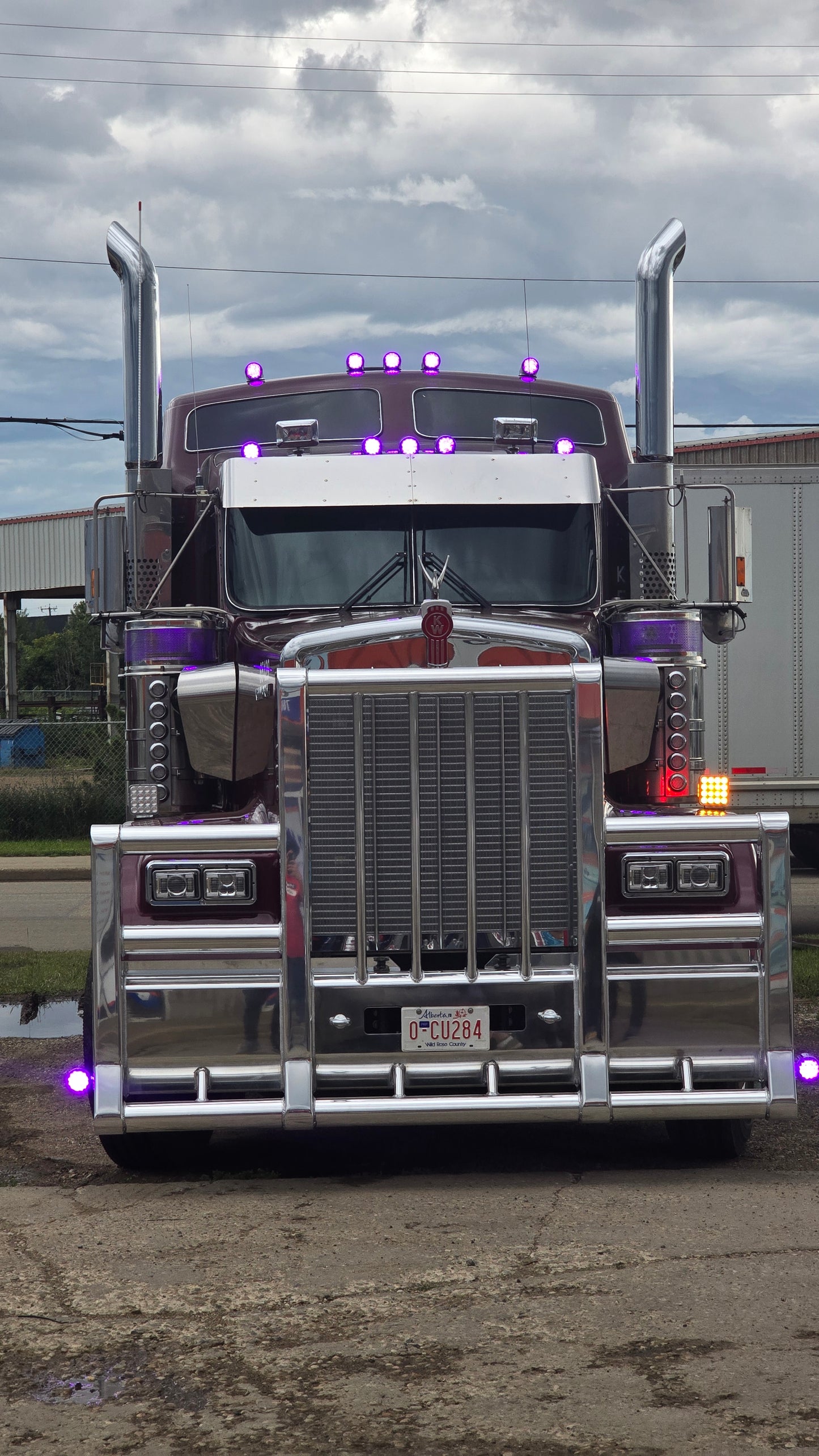 HERD Super Road Train With Vertical Tubes for Kenworth W900L